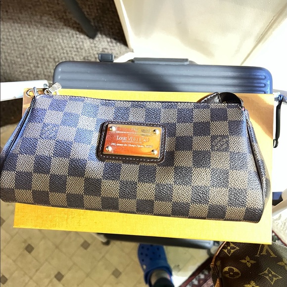 Louis Vuitton Eva Damier Ebene - Picture 8 of 9